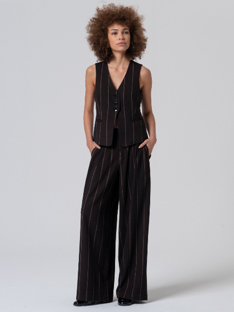 Csíkos mintával díszített mellény - Image 3