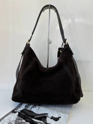 Csokoládé színű hasított bőr nagyobb táska