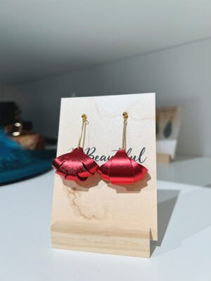 Piros bőr fülbevaló