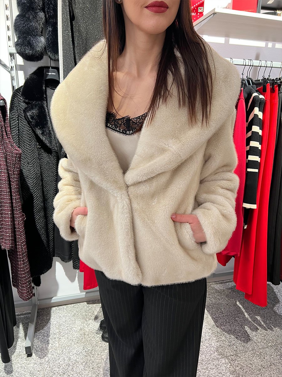 Ecrü színű nagy galléros műszőrme bunda - Image 3