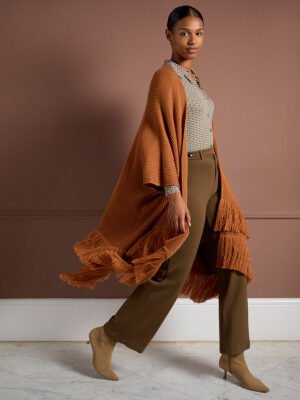 Egyenes szárú khaki nadrág