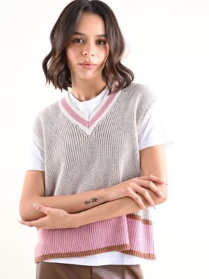 V-nyakú barna rózsaszín kötött mellény