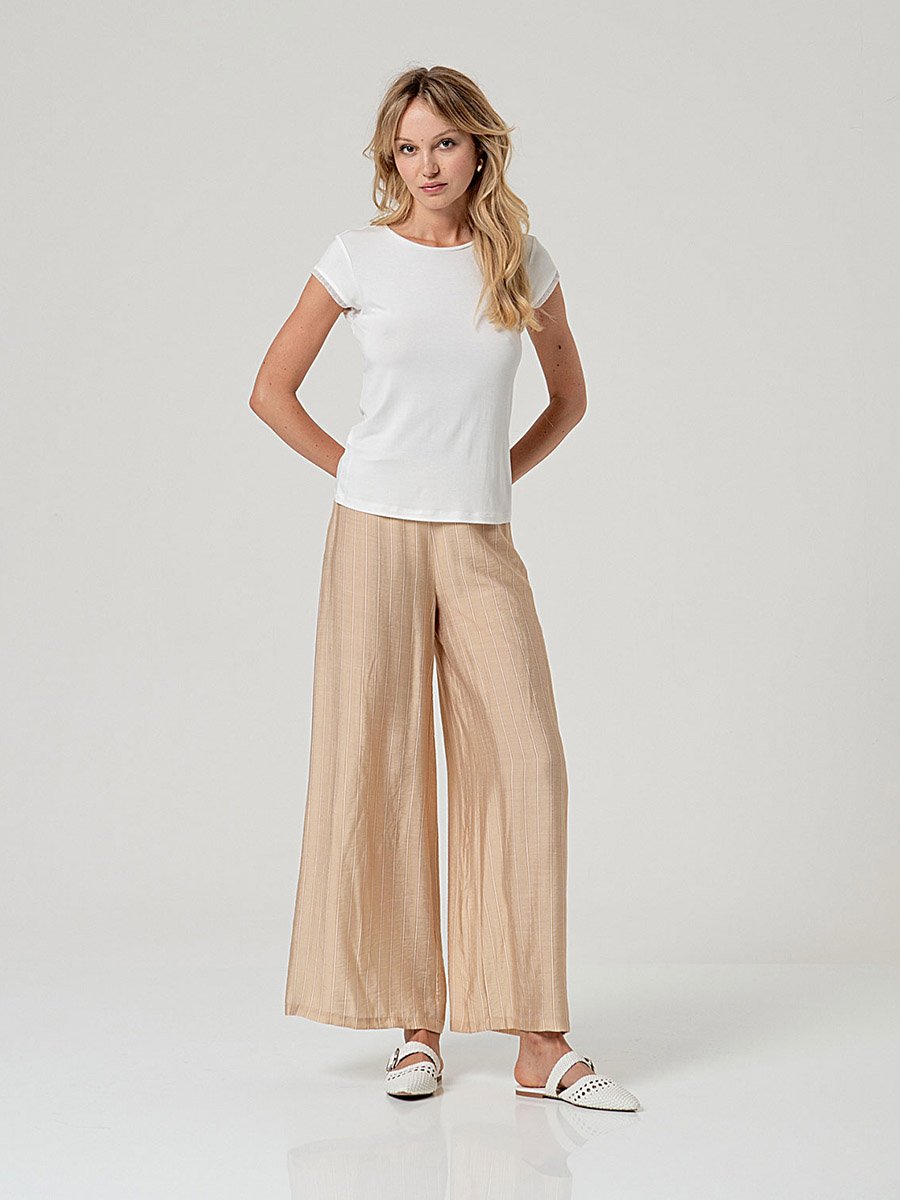 Fehér kerek nyakú rövid ujjú póló - Image 4