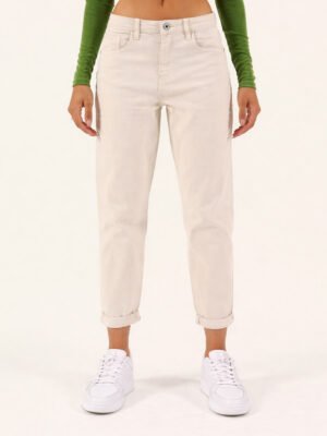 Bézs színű mom fit fazonú farmer