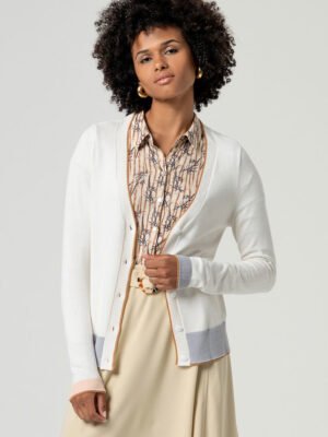 Fehér gombos V-nyakú kardigán